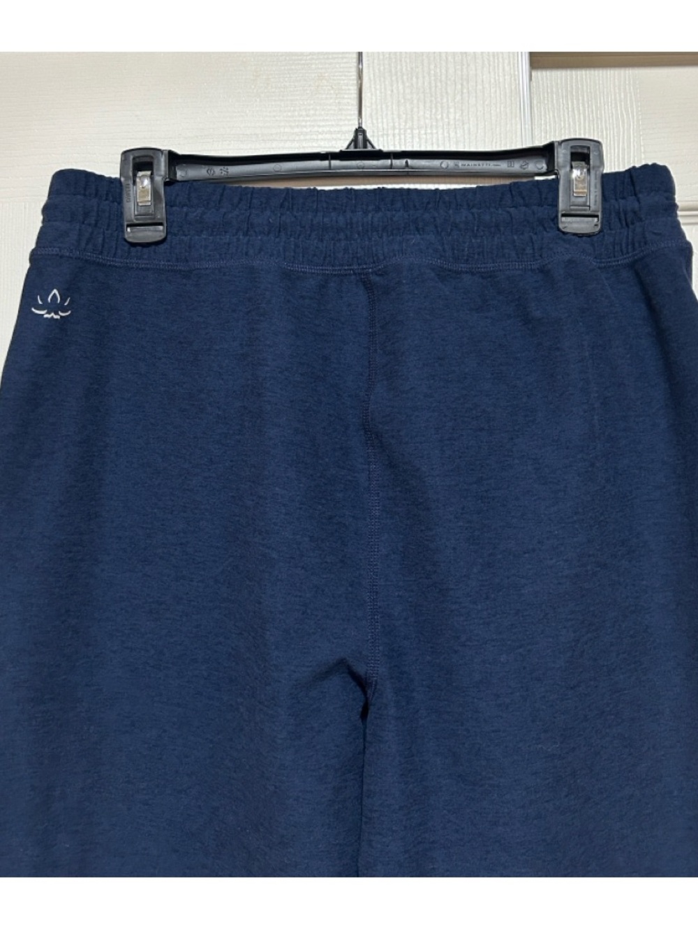 Beyond Yoga Commuter Space Dye Midi Jogger Navy - Size Medium - Picture 5 of 10